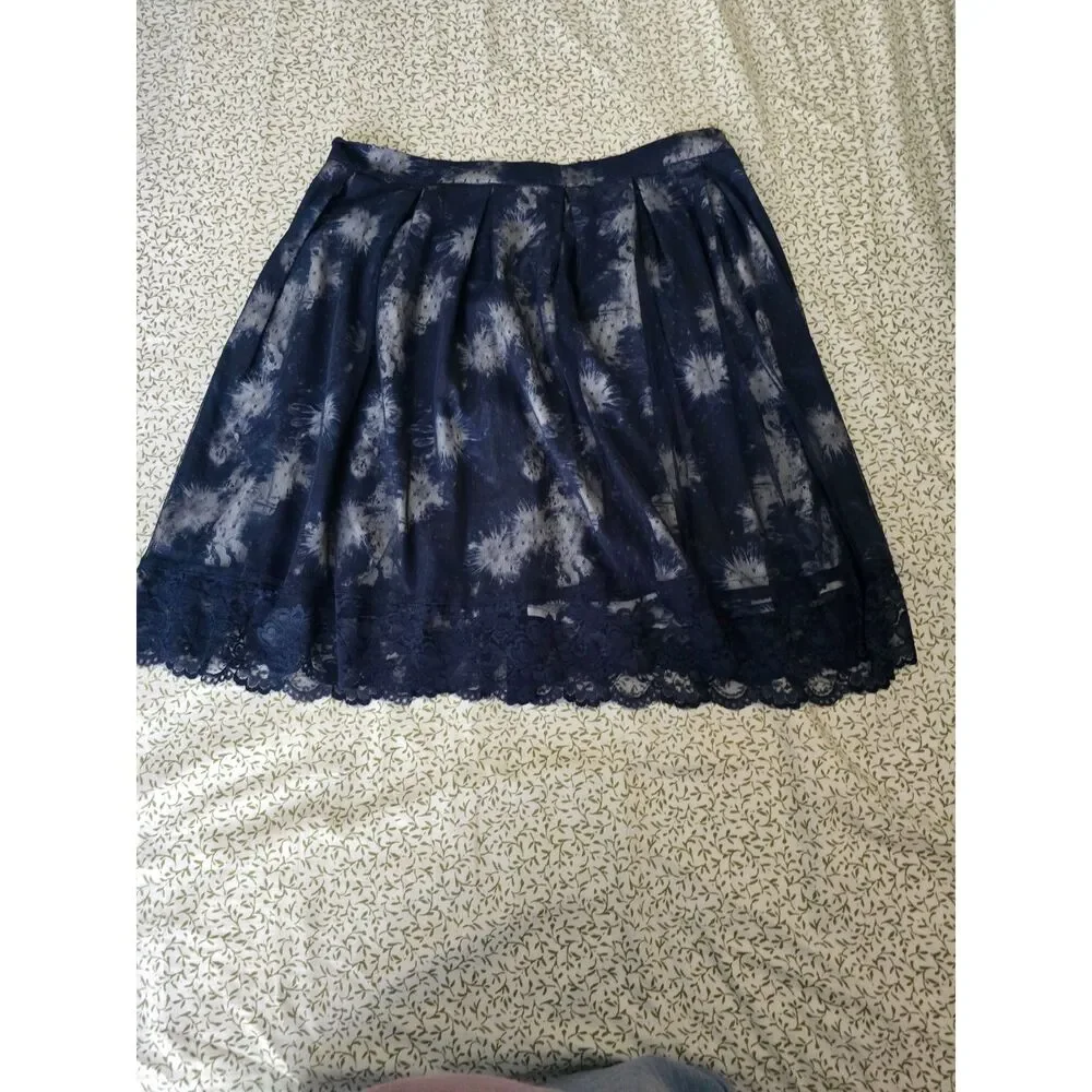 Navy Floral Lace-Trim Pleated Skirt
